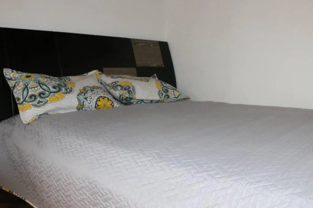 Aparta Suite Torre De Prado 502 Medellin Apartment