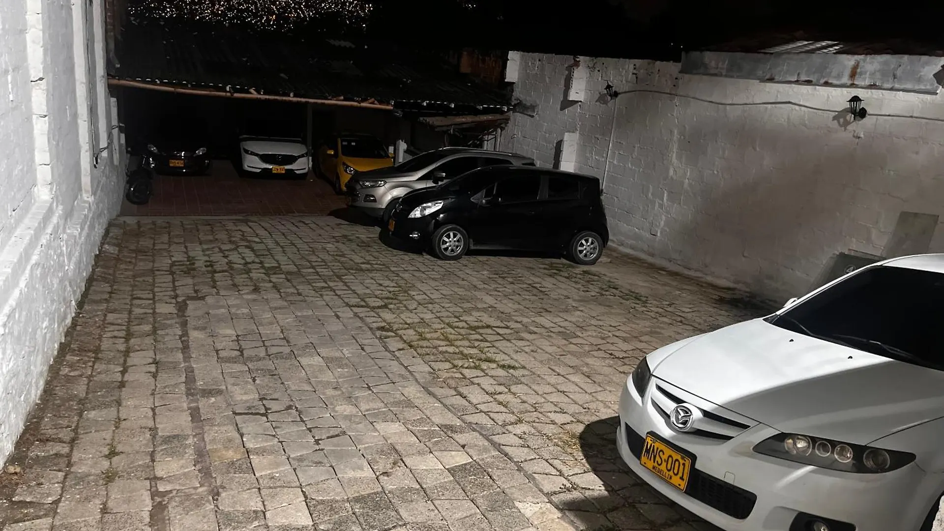 Aparta Suite Torre De Prado 502 Medellin Colombia